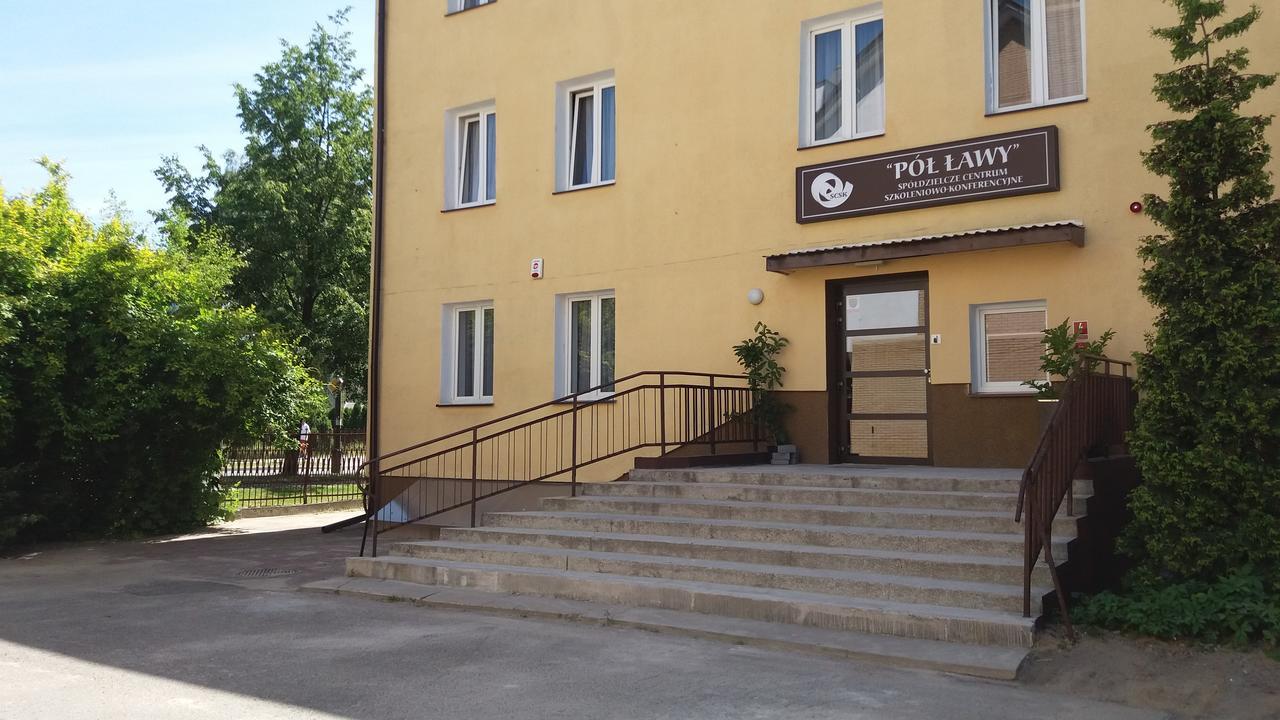 Hotel SCSK Pół Ławy Puławy Exterior foto